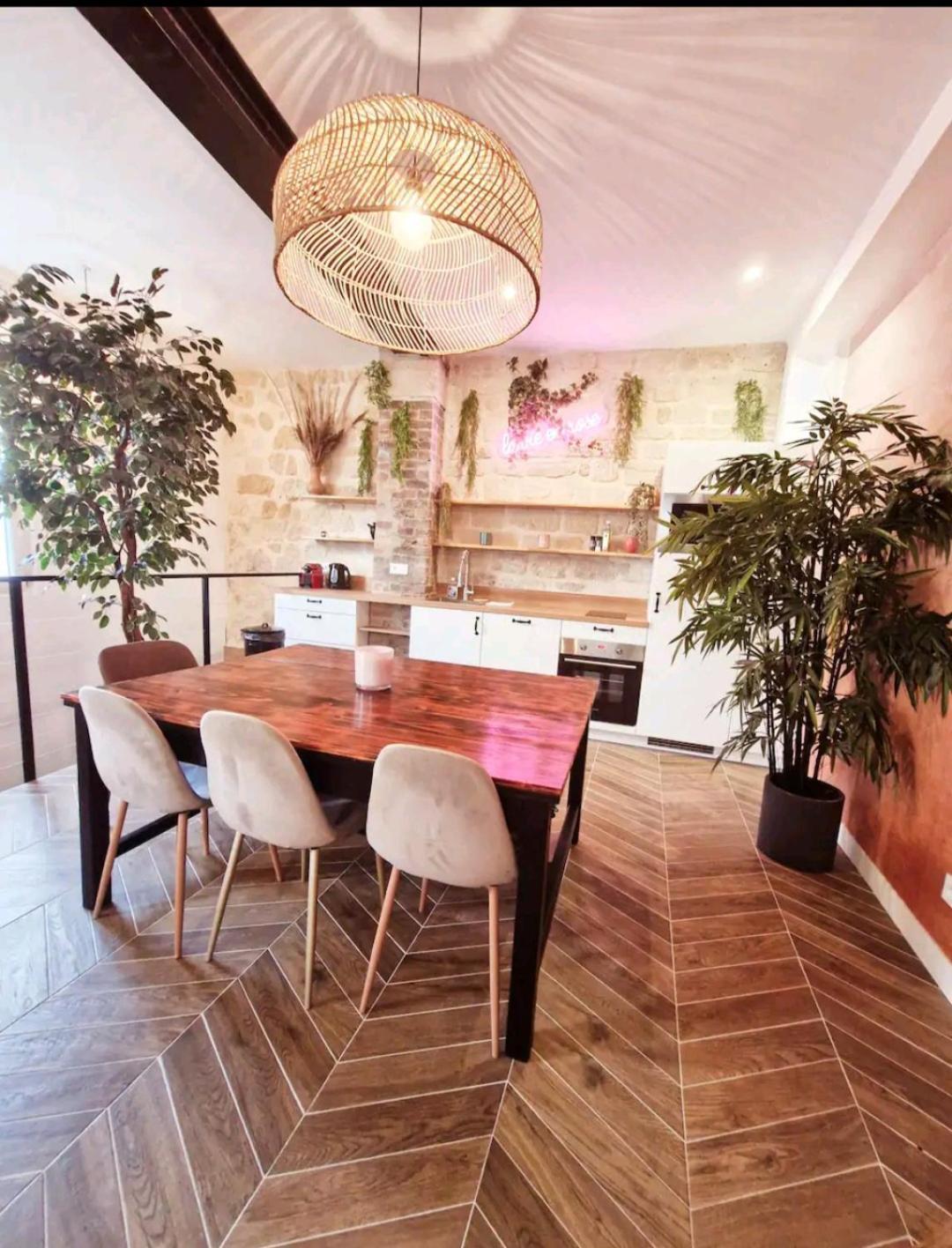 Maison Juliette كليشي المظهر الخارجي الصورة