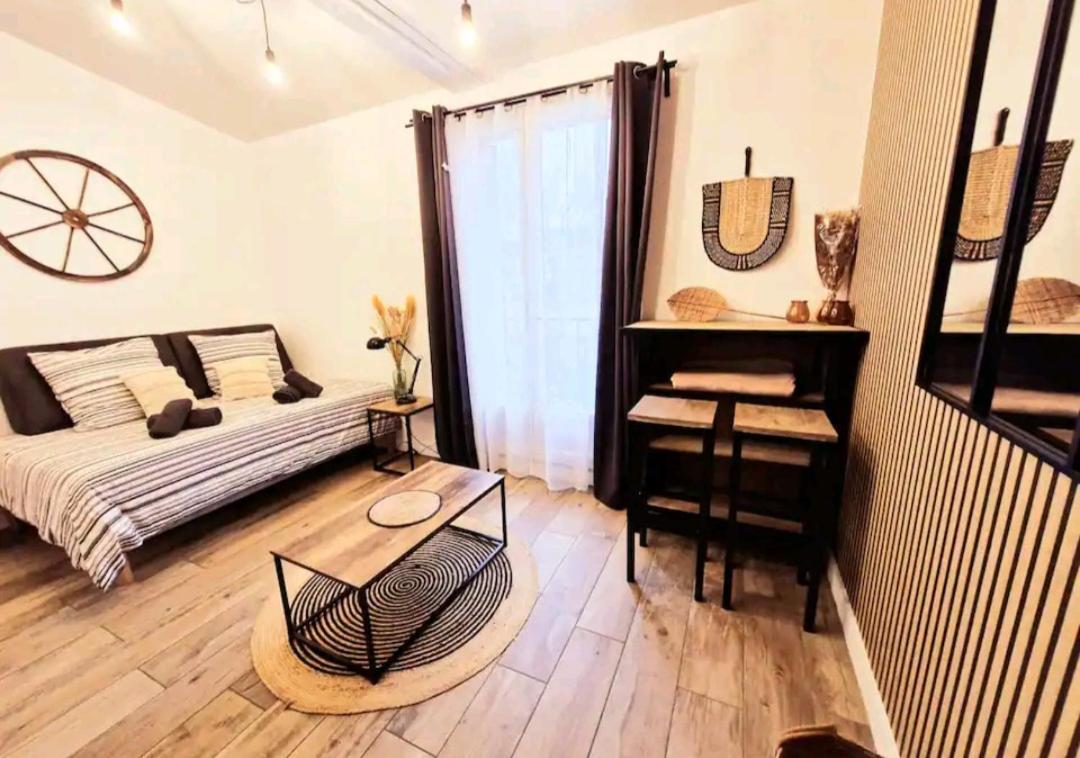 Maison Juliette كليشي المظهر الخارجي الصورة